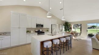 8901 Litchfield Ave, Las Vegas, NV 89134