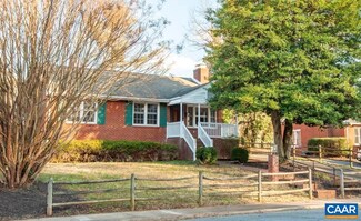 202 Azalea Dr, Charlottesville, VA 22903