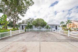 3394 74th Ave N, St. Petersburg, FL 33702