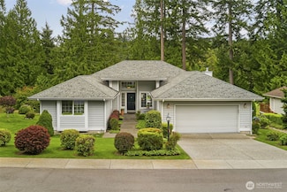197 Greenview Ln, Port Ludlow, WA 98365
