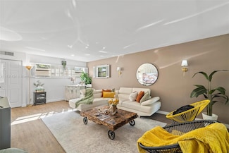 149 NW 70th St Unit 101C, Boca Raton, FL 33487