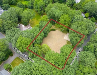 35 Albion Rd, Wellesley Hills, MA 02481