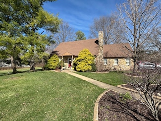 3924 Saratoga Ct, Fulton, MO 65251