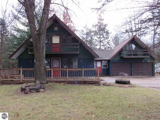 2284 E Ridge Rd, Prescott, MI 48756