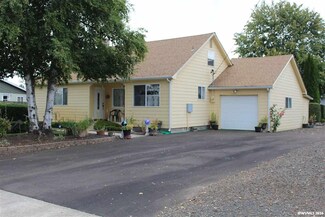 38855 SW 6th Ave, Scio, OR 97374