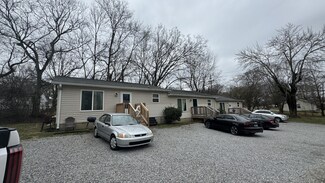 1315 Givens Ln, Clarksville, TN 37040