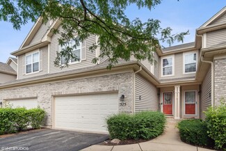 525 Countryfield Ln, Elgin, IL 60120