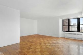 210 E Broadway Unit H1401, New York, NY 10002