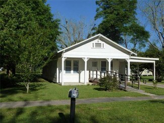 307 N 7th St, Kinder, LA 70648