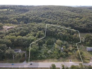 507 Norwich Westerly Rd, North Stonington, CT 06359