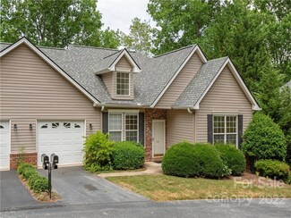 104 Petunia Ln, Asheville, NC 28803