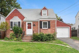 476 Sutton Ave, Hackensack, NJ 07601