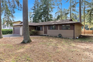 2702 Oxford Ct, Steilacoom, WA 98388