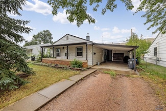 424 Robbins Dr, Rapid City, SD 57701