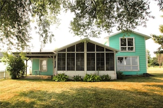 15675 Thompson Dr, Kent, NY 14477