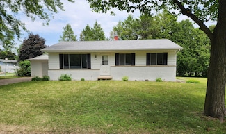 1239 Erick St, Fort Atkinson, WI 53538