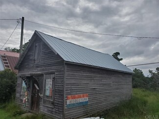 48 White Plains Rd, Engelhard, NC 27824