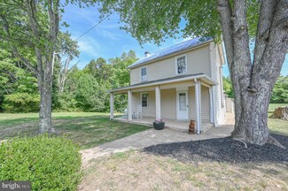 357 Cropp Rd, Fredericksburg, VA 22406
