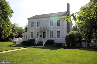 59 S Main St, Cranbury, NJ 08512