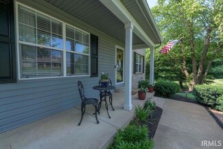 6250 W Turtle Hill Ct, Frankfort, IN 46041