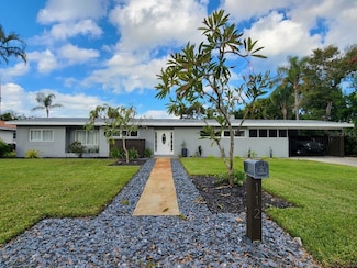 112 Palmetto Ln, Largo, FL 33770