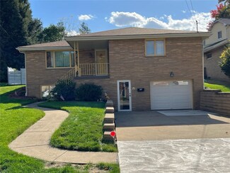 10 Cynthia Dr, Carnegie, PA 15106