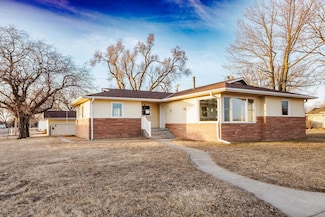 203 Columbus Ave, Monroe, NE 68647