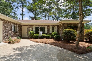 3 Heron Ct SW, Carolina Shores, NC 28467