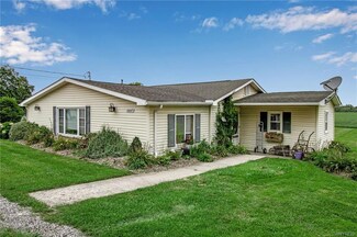 10649 Maple Ridge Rd, Medina, NY 14103