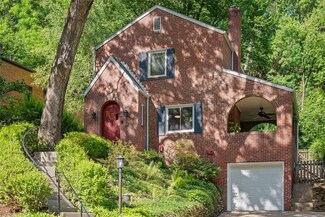 206 Valley Dr, Pittsburgh, PA 15215