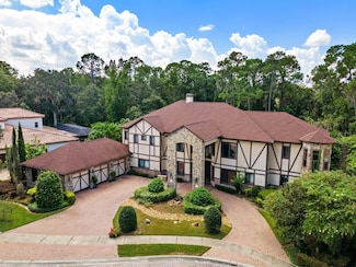 909 Shoals Landing Dr, Brandon, FL 33511