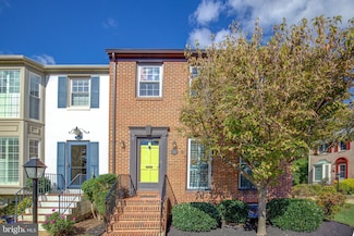 155 East St NE, Vienna, VA 22180