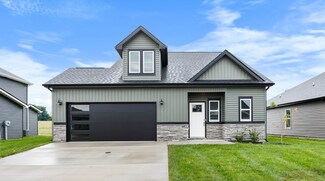 774 Emma Dean Ct, Clarksville, TN 37042
