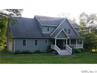 103 Parish Woods Rd, Parish, NY 13131