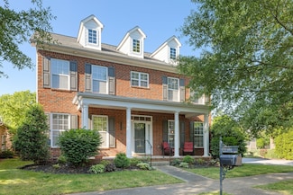 305 Meadowglade Ln, Franklin, TN 37064