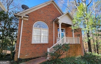 31 Greenland Trace, Atlanta, GA 30342