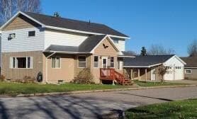 917 Lizzie St, Sault Sainte Marie, MI 49783