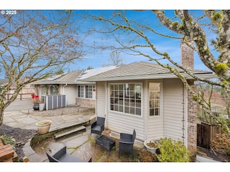 213 Hidalgo St, Lake Oswego, OR 97035