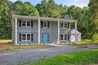 7101 Ark Rd, Gloucester, VA 23061