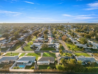 9167 108th St, Seminole, FL 33772