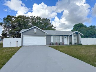 873 SW Hamberland Ave, Port Saint Lucie, FL 34953