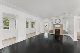 735 14th Place Unit 3, Miami Beach, FL 33139