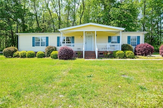 175 Hunter Landing Dr, Smithfield, NC 27577