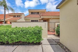 5310 Huntingwood Ct Unit 40, Sarasota, FL 34235