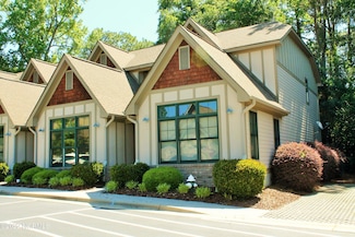 33 Elk Ridge Ln, Southern Pines, NC 28387