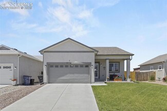 3523 Possum Ln, Pueblo, CO 81005