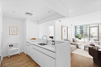 50 Franklin St Unit 7A, New York, NY 10013