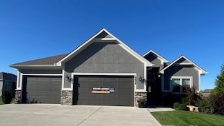 19024 Theden St, Spring Hill, KS 66083