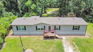 100 County Rd, Dayton, TX 77535