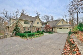 8805 Indian Hill Rd, Cincinnati, OH 45243